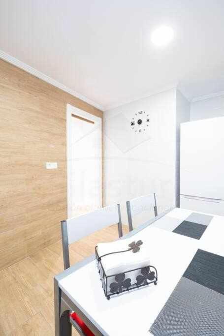 Cruz Victoria Apartment Gijon Ngoại thất bức ảnh
